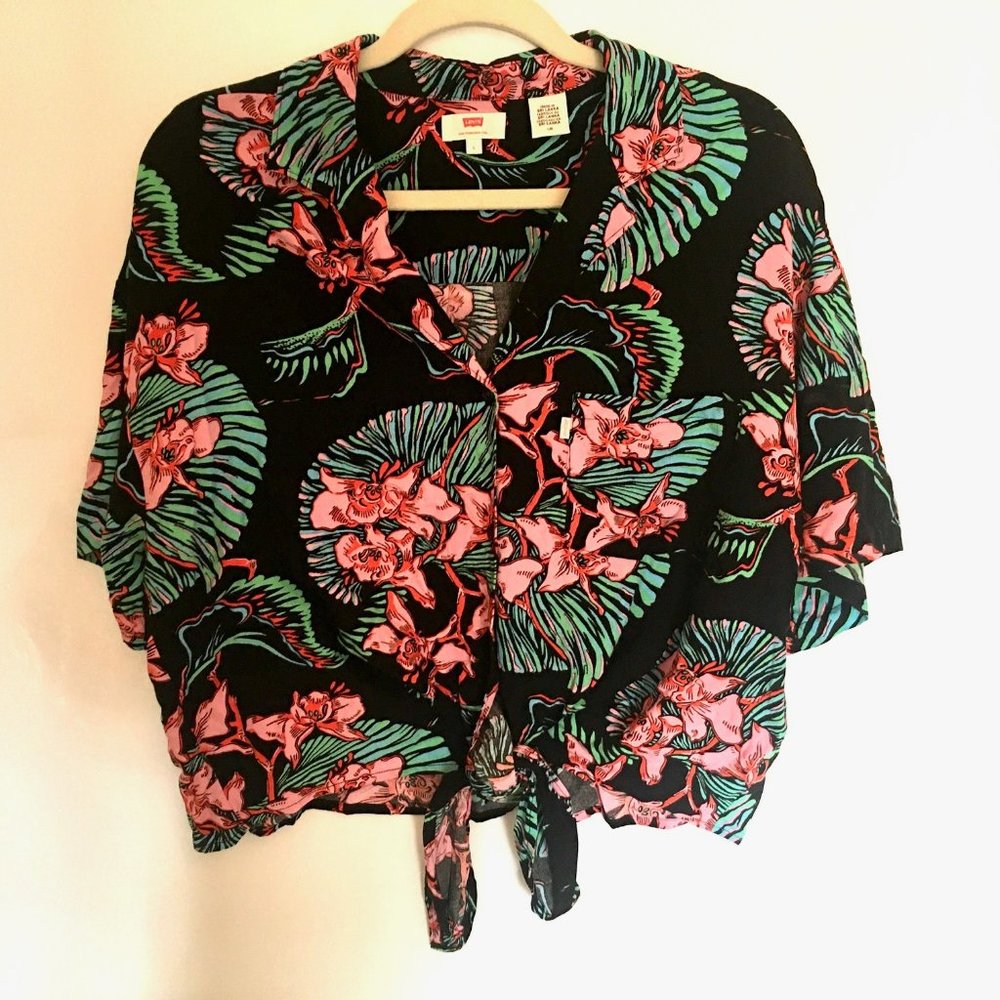 Women's Levi's Hawaiian Print Front Tie Knot Crop Flowy Shirt size Large